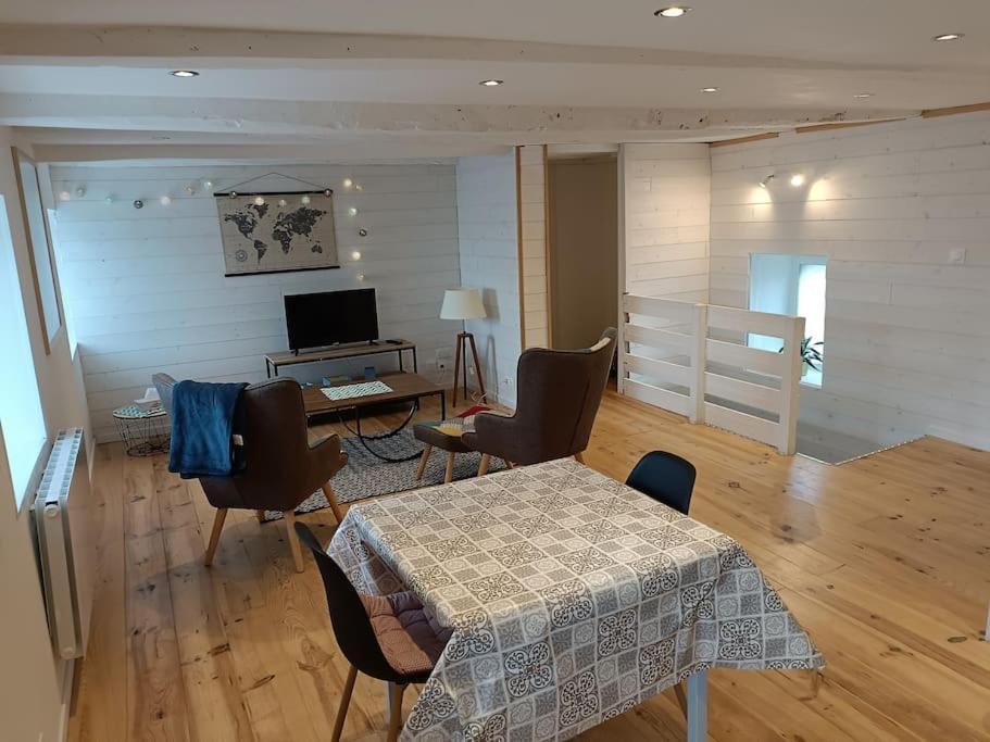 Apartmán T2 Entre Quimper Et Concarneau, Proche Gare. Rosporden Exteriér fotografie