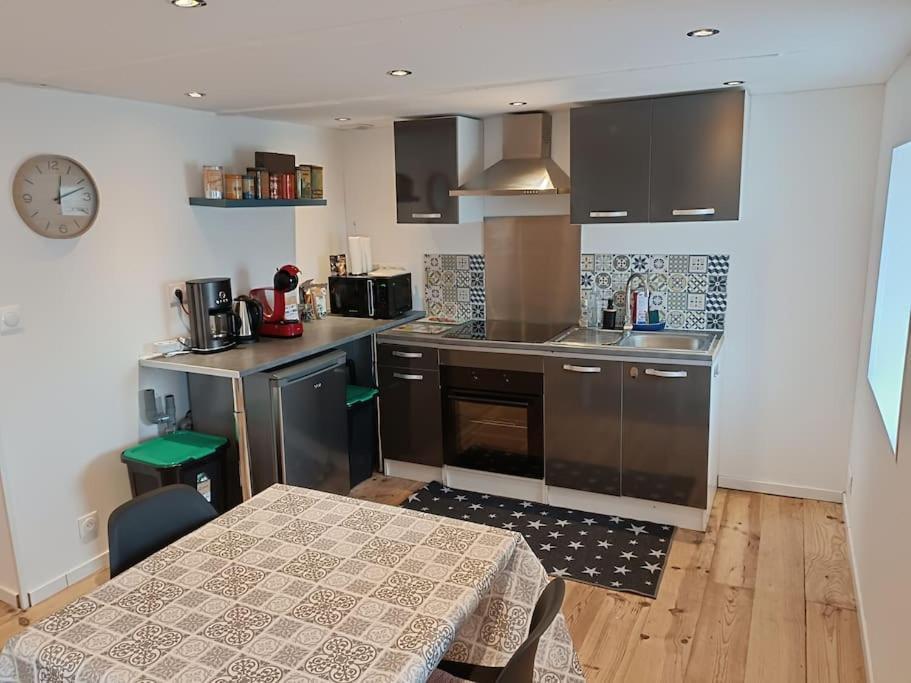 Apartmán T2 Entre Quimper Et Concarneau, Proche Gare. Rosporden Exteriér fotografie